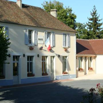 Donjon vestiges et sol des parcelles