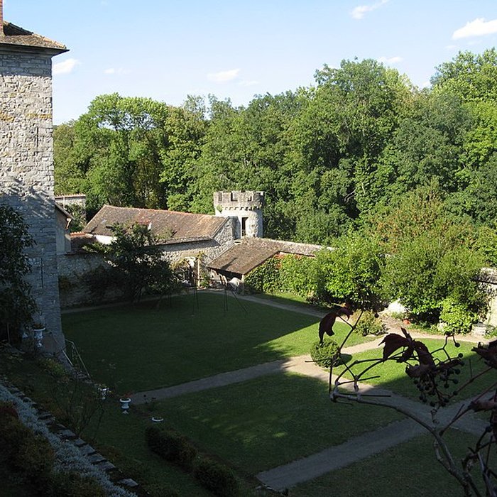 Photo de Château de Moret