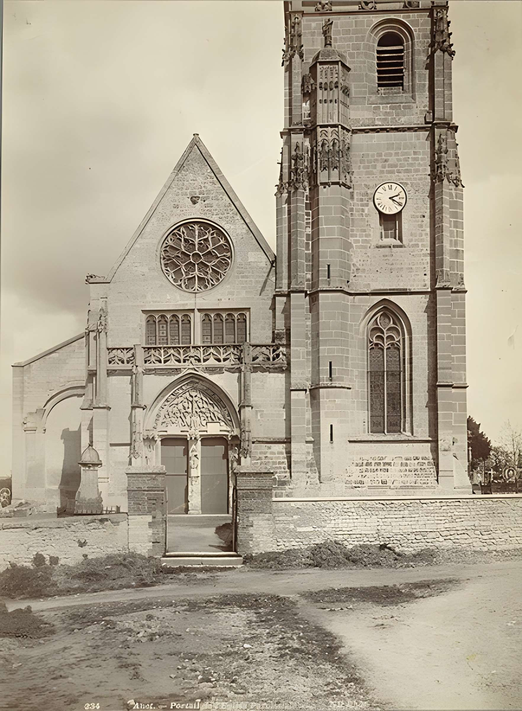 Église Saint-Cyr-et-Sainte-Julitte d'Anet