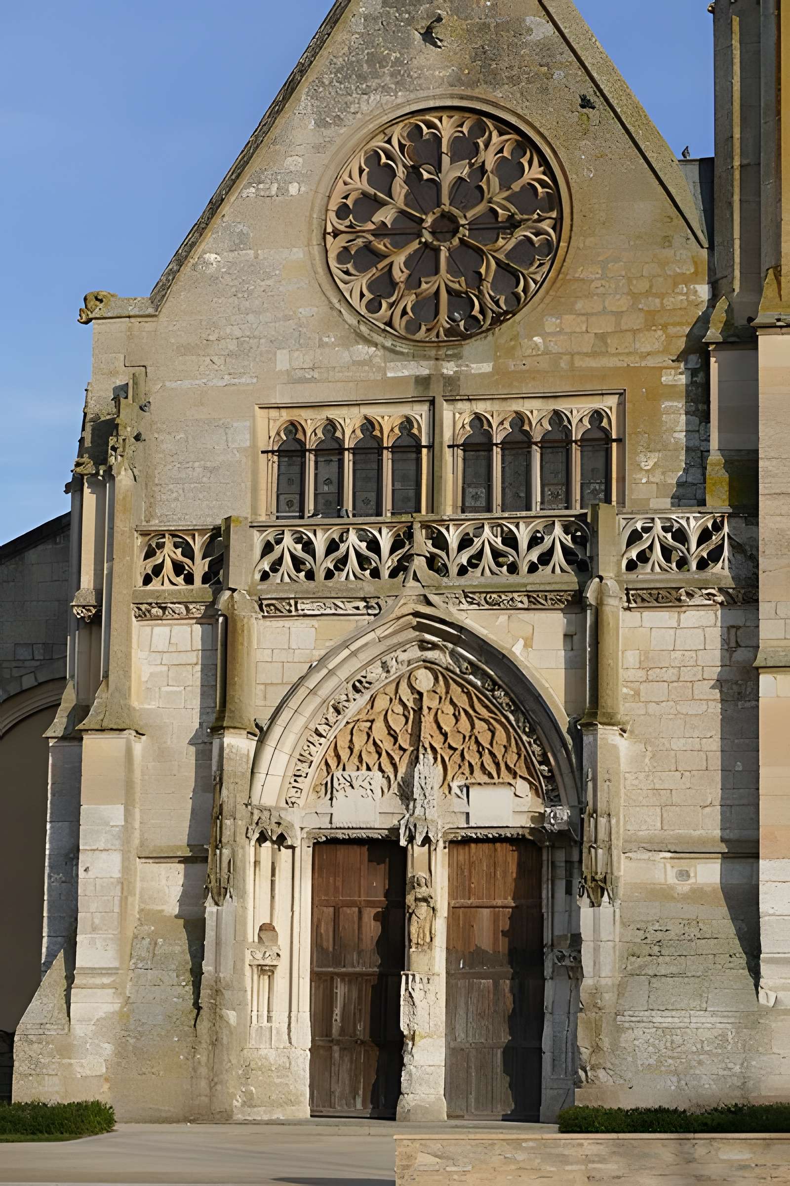 Église Saint-Cyr-et-Sainte-Julitte d'Anet