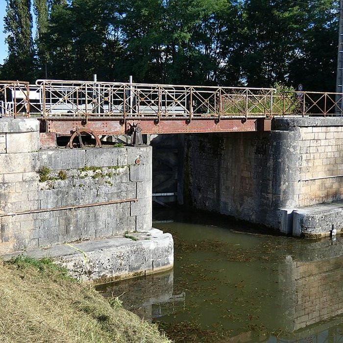 Photo de Échelle décluses du Moulin-Brûlé