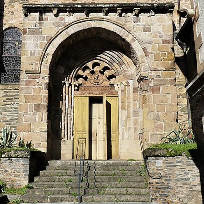 Photo de Église de la Décollation-de-Saint-Jean-Baptiste dAllassac