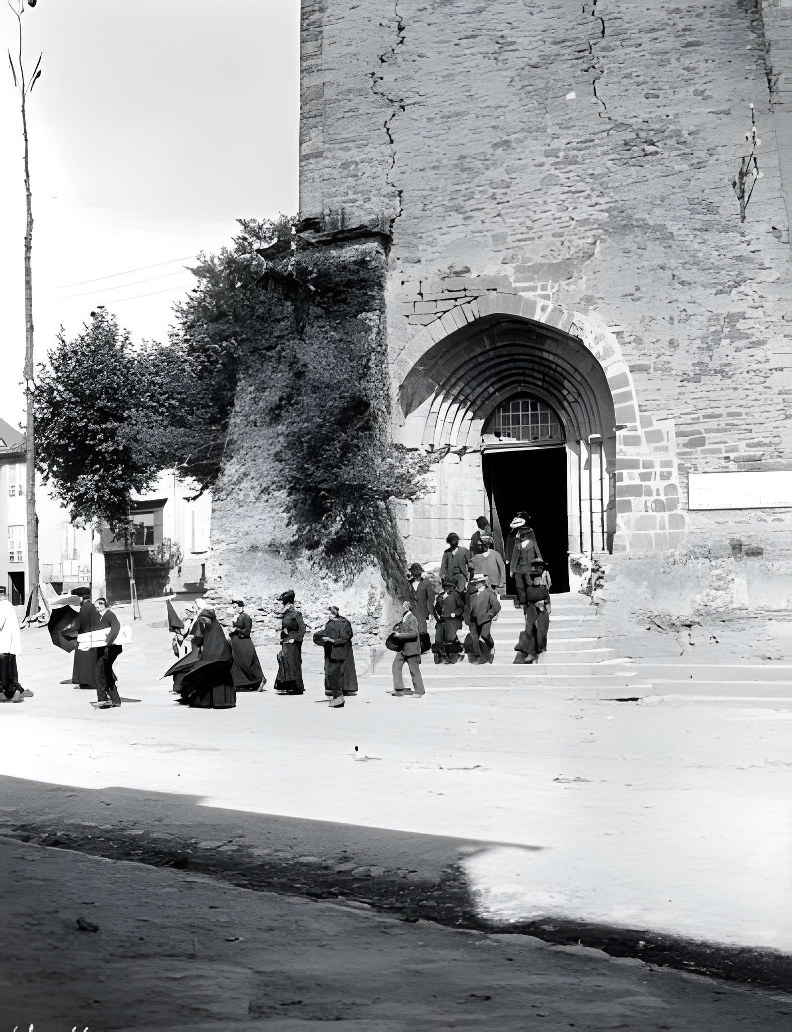 Église de la Décollation-de-Saint-Jean-Baptiste d'Allassac