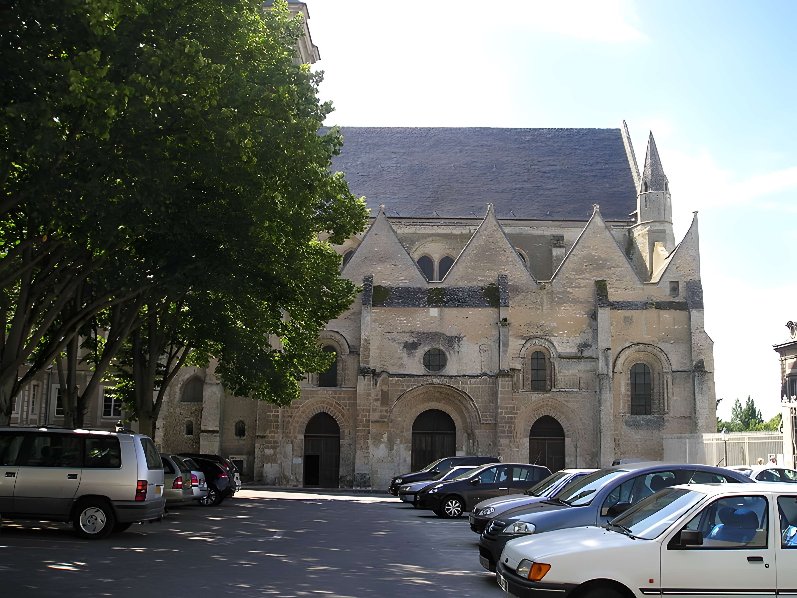 Église de la Madeleine de Châteaudun