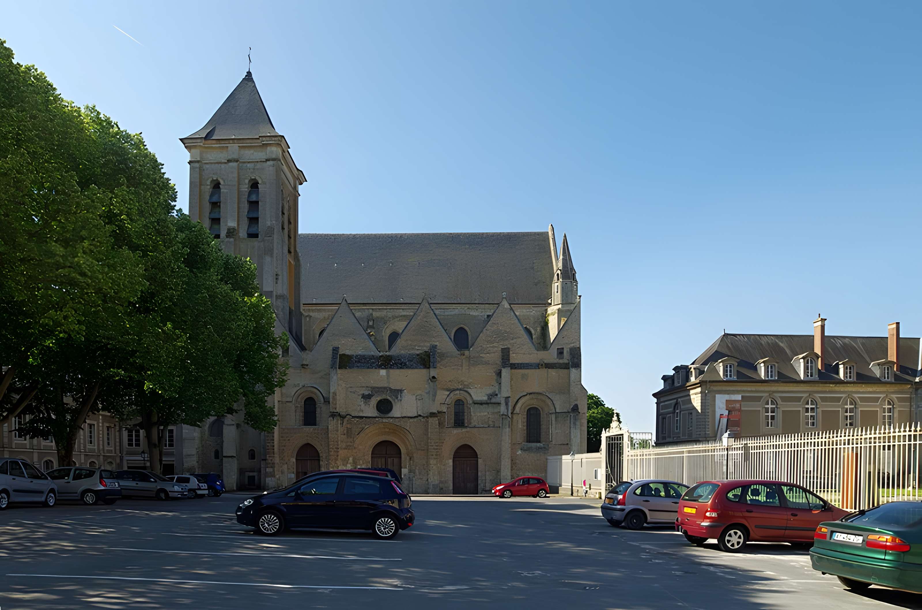 Église de la Madeleine de Châteaudun