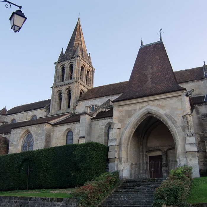 Photo de Église de la Nativité de la Sainte-Vierge de Jouy-le-Moutier