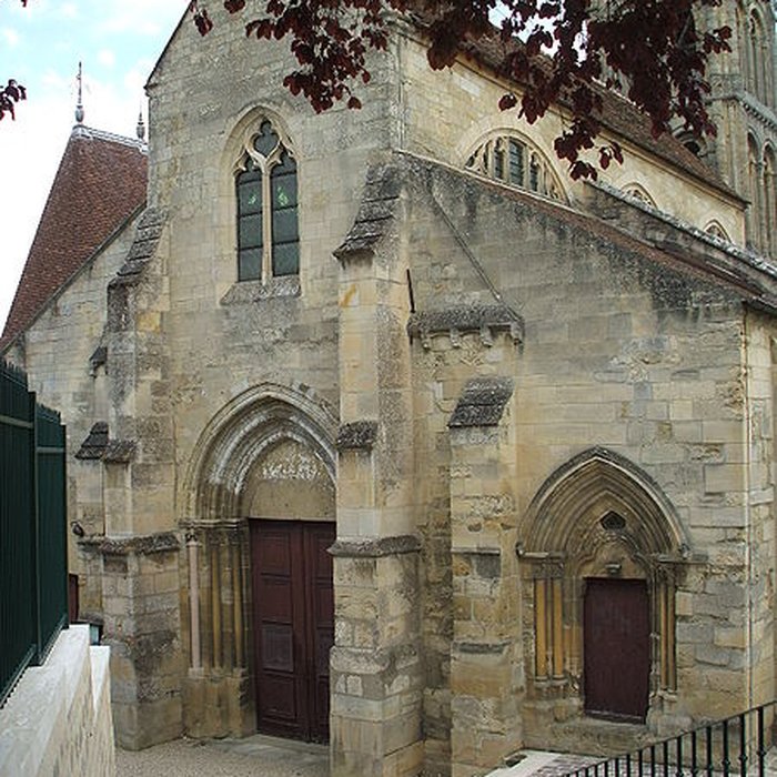 Photo de Église de la Nativité de la Sainte-Vierge de Jouy-le-Moutier