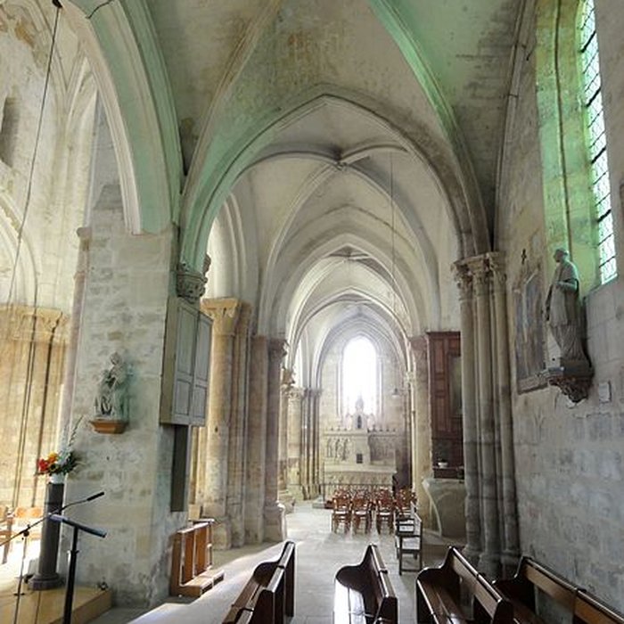 Photo de Église de la Nativité de la Sainte-Vierge de Jouy-le-Moutier