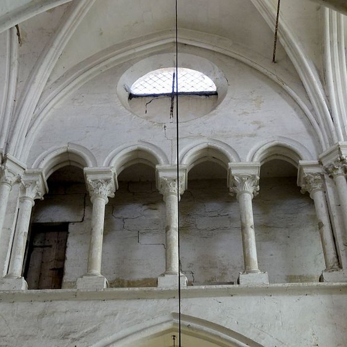 Photo de Église de la Nativité de la Sainte-Vierge de Jouy-le-Moutier