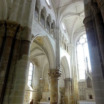 Église de la Nativité de la Sainte-Vierge de Jouy-le-Moutier