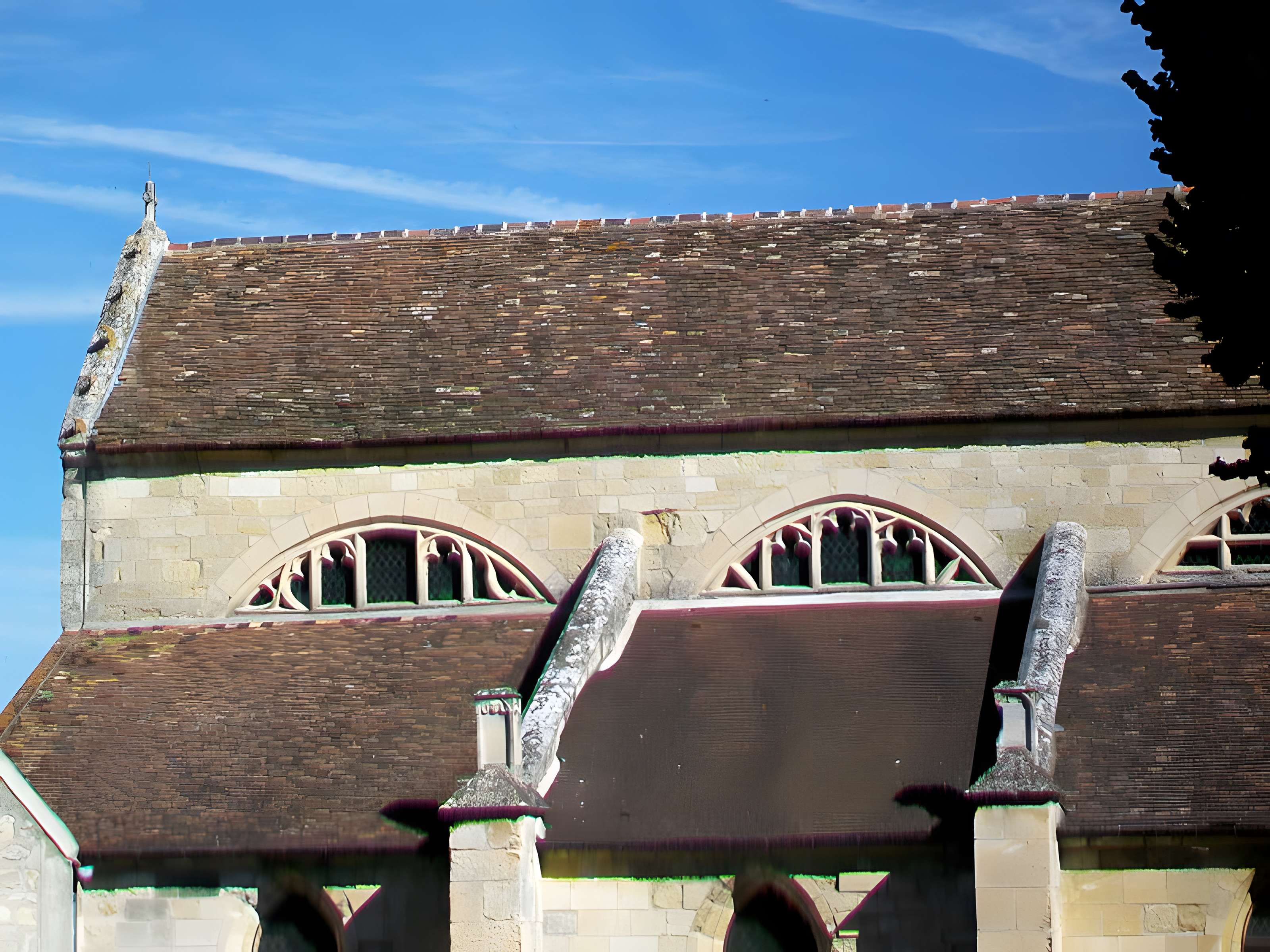 Église de la Nativité de la Sainte-Vierge de Jouy-le-Moutier