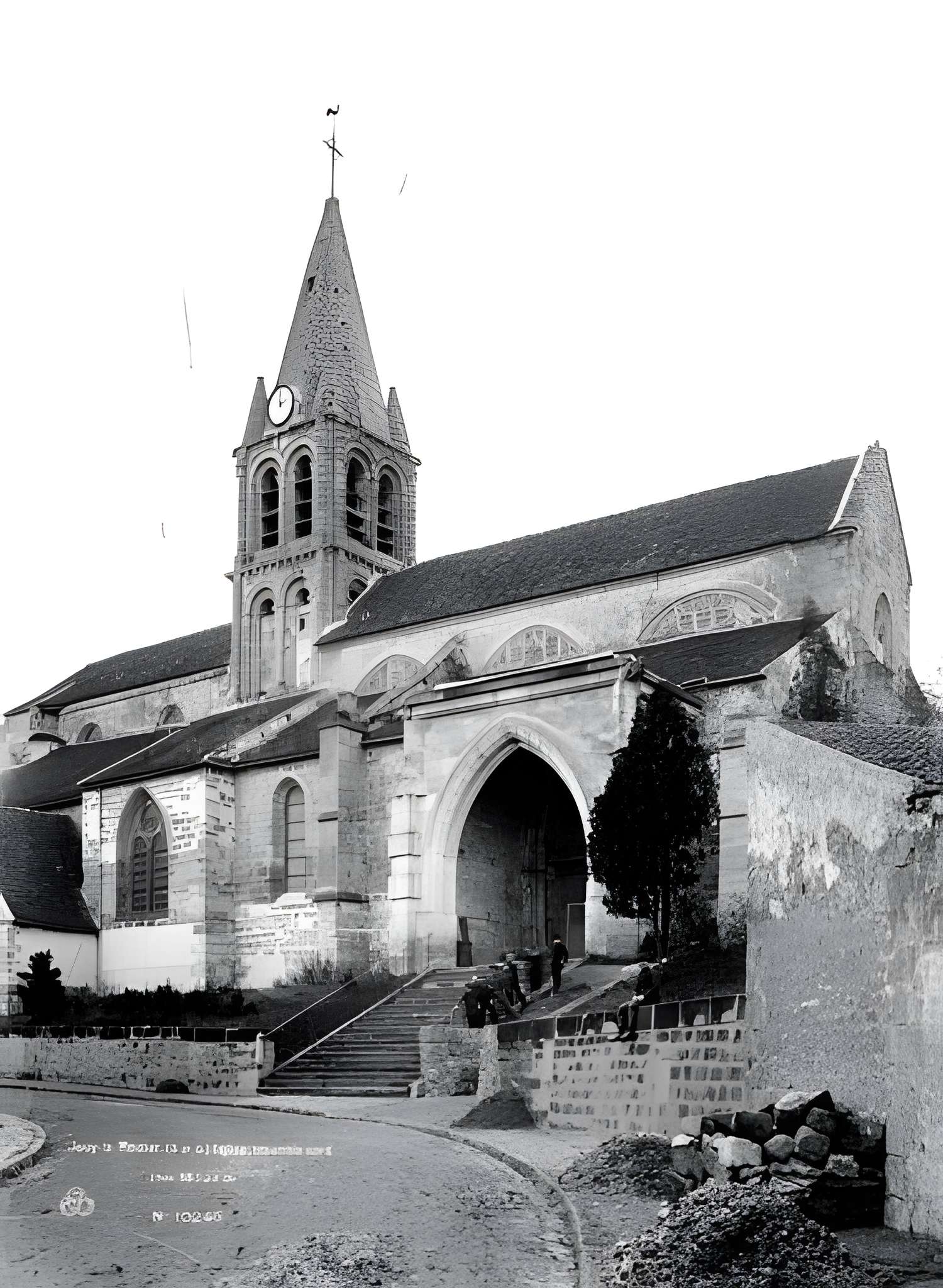 Église de la Nativité de la Sainte-Vierge de Jouy-le-Moutier