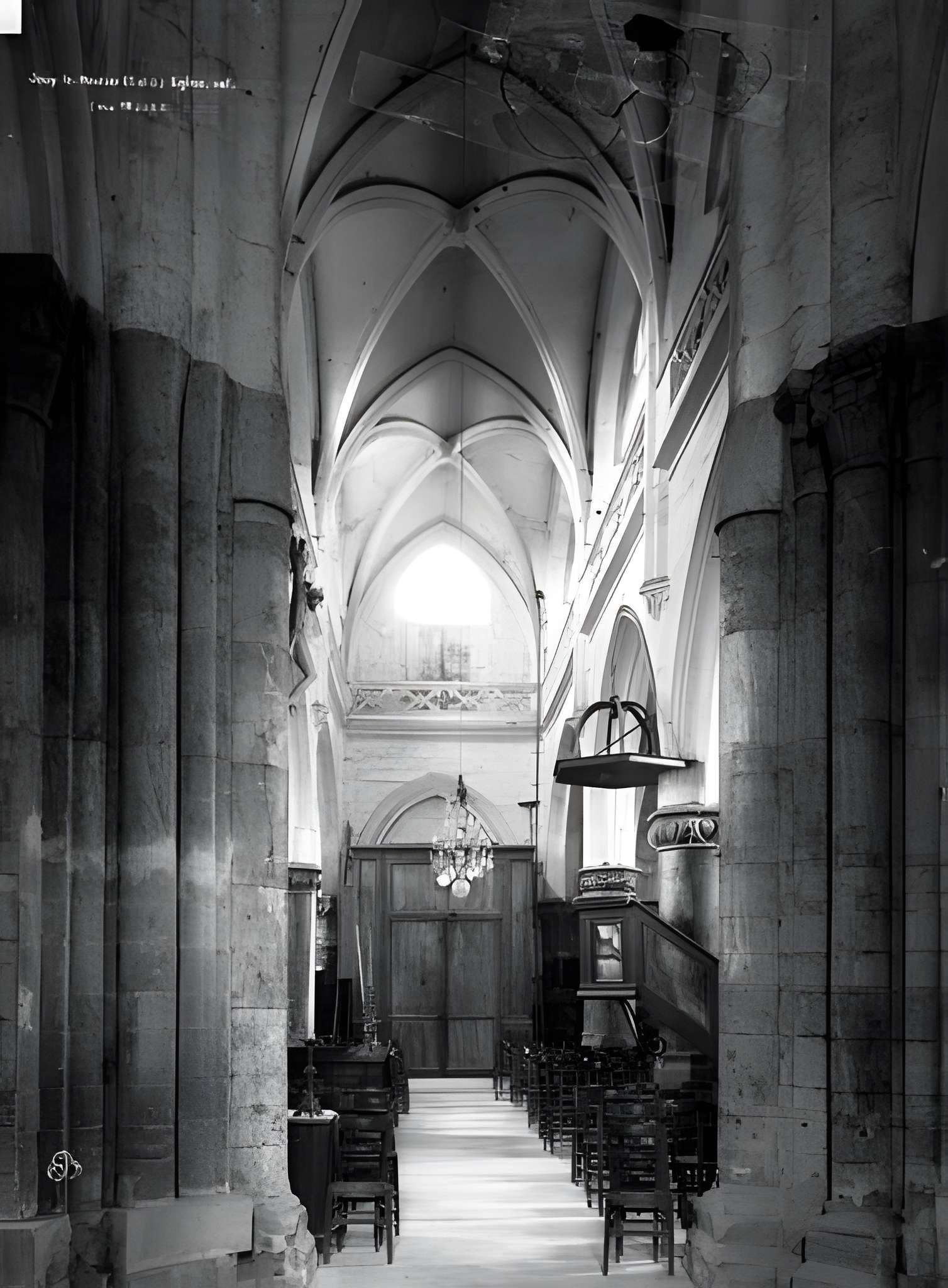 Église de la Nativité de la Sainte-Vierge de Jouy-le-Moutier