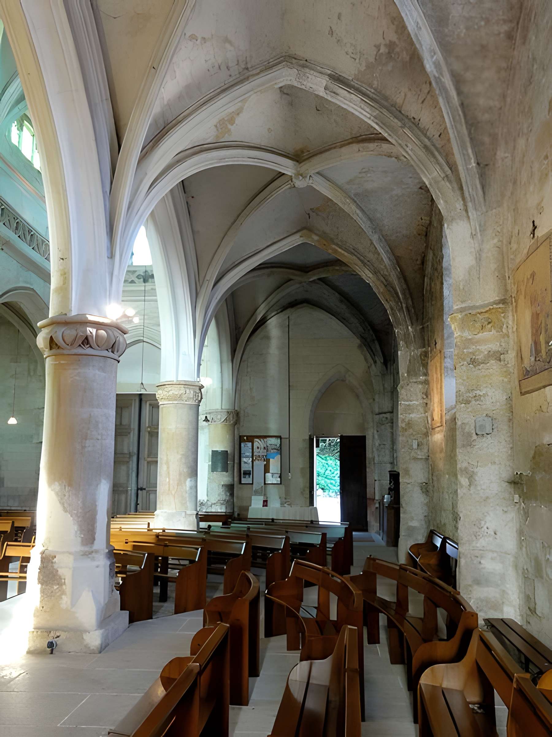 Église de la Nativité de la Sainte-Vierge de Jouy-le-Moutier