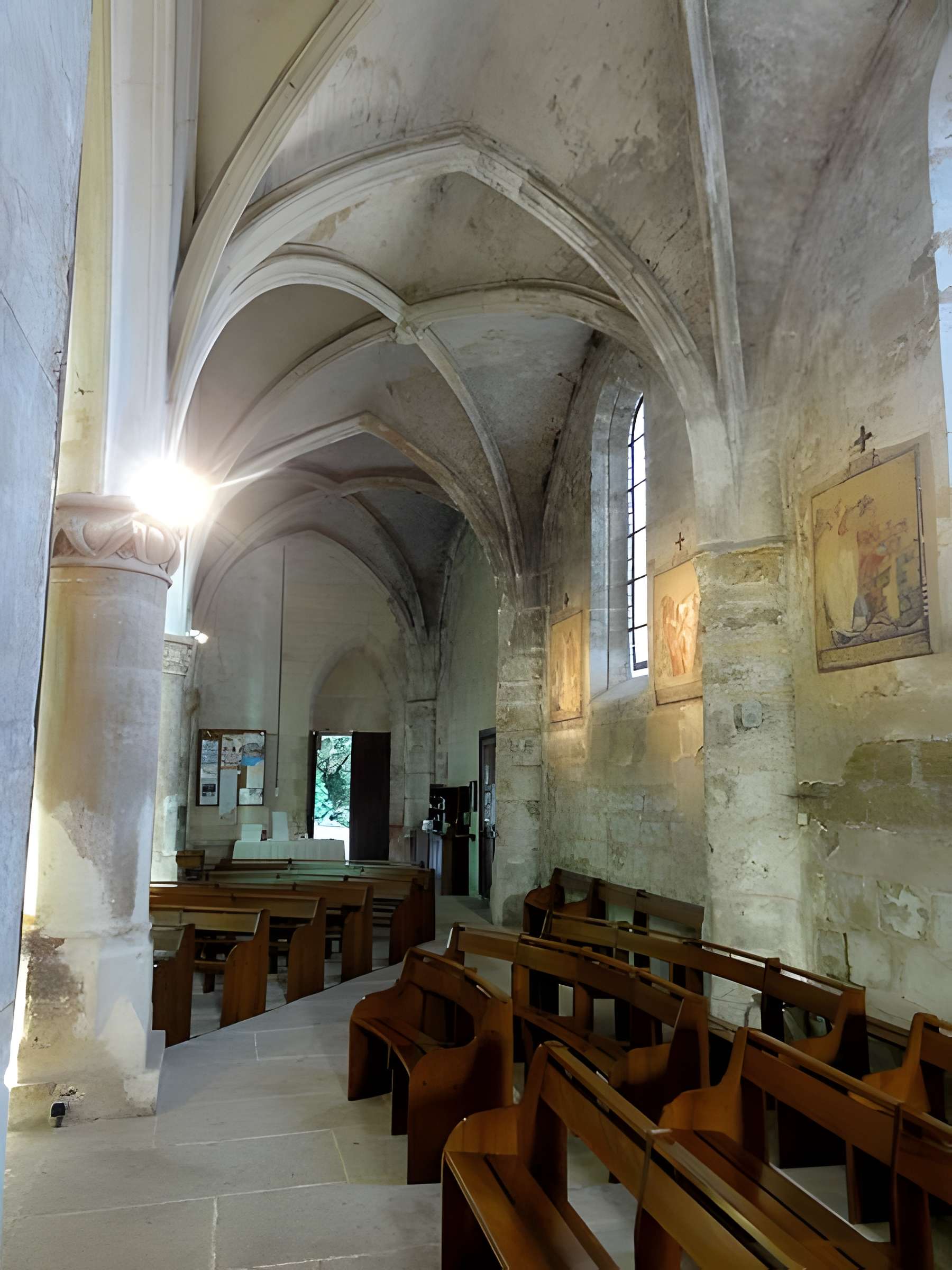 Église de la Nativité de la Sainte-Vierge de Jouy-le-Moutier