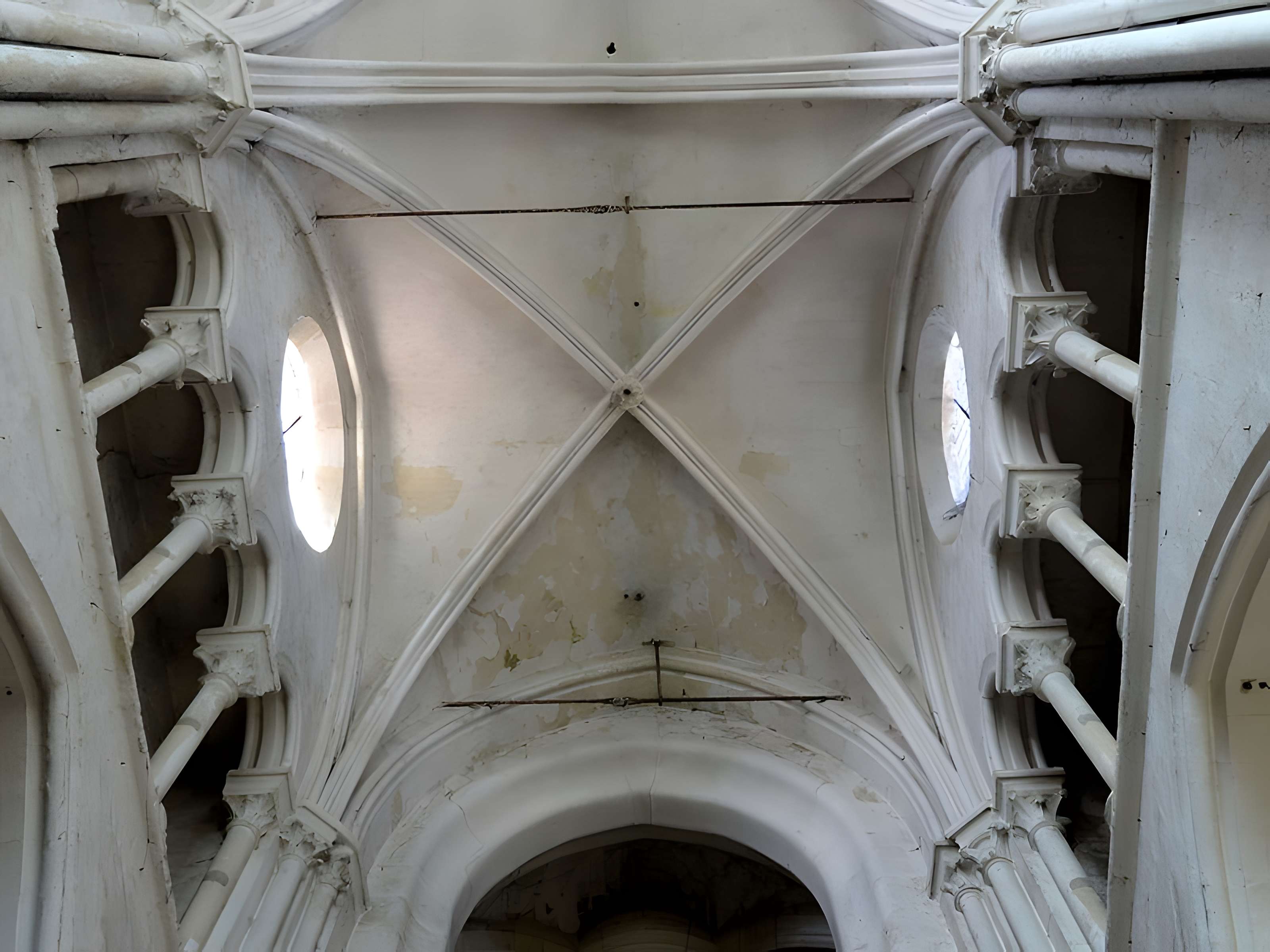 Église de la Nativité de la Sainte-Vierge de Jouy-le-Moutier