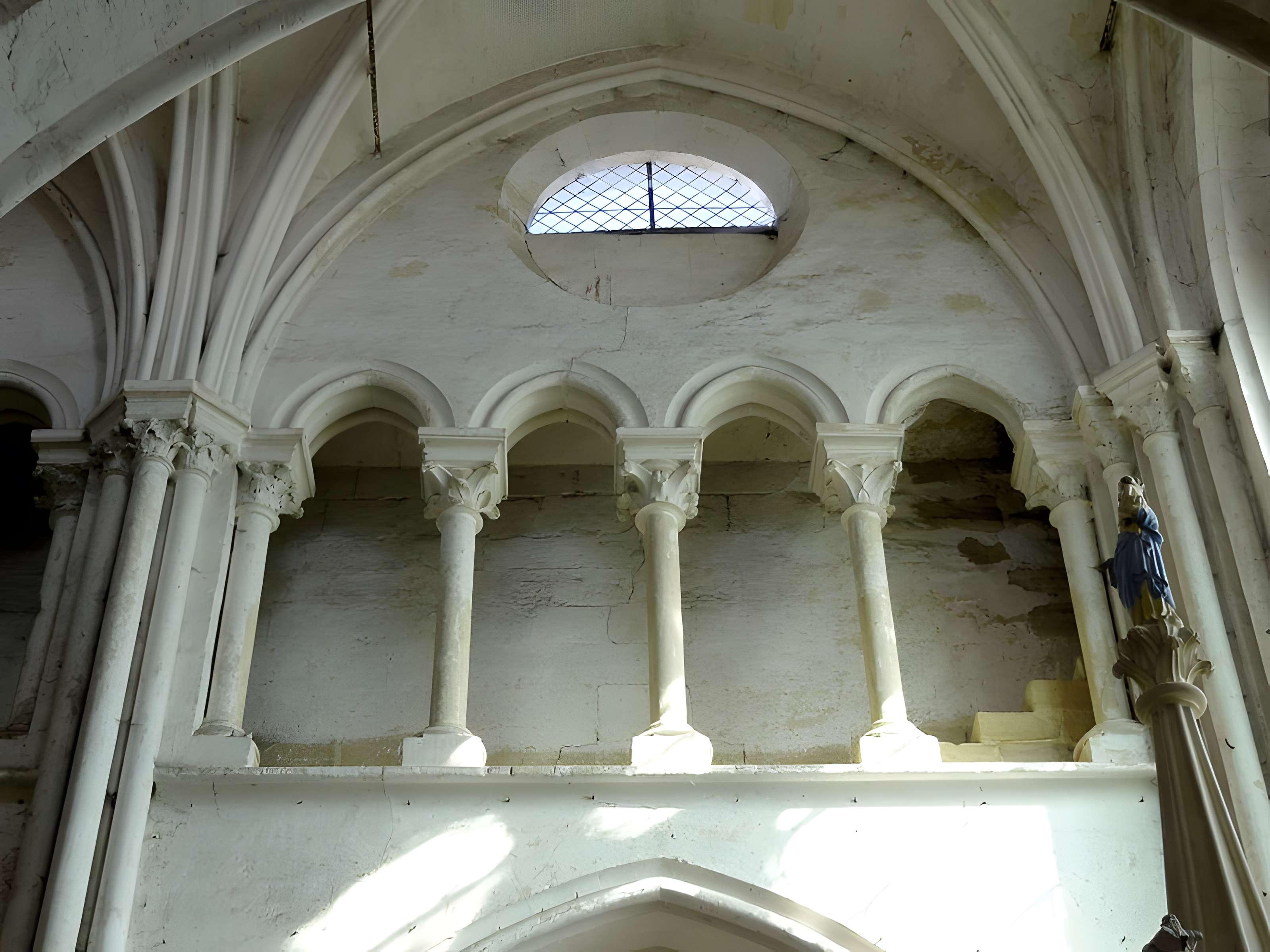 Église de la Nativité de la Sainte-Vierge de Jouy-le-Moutier