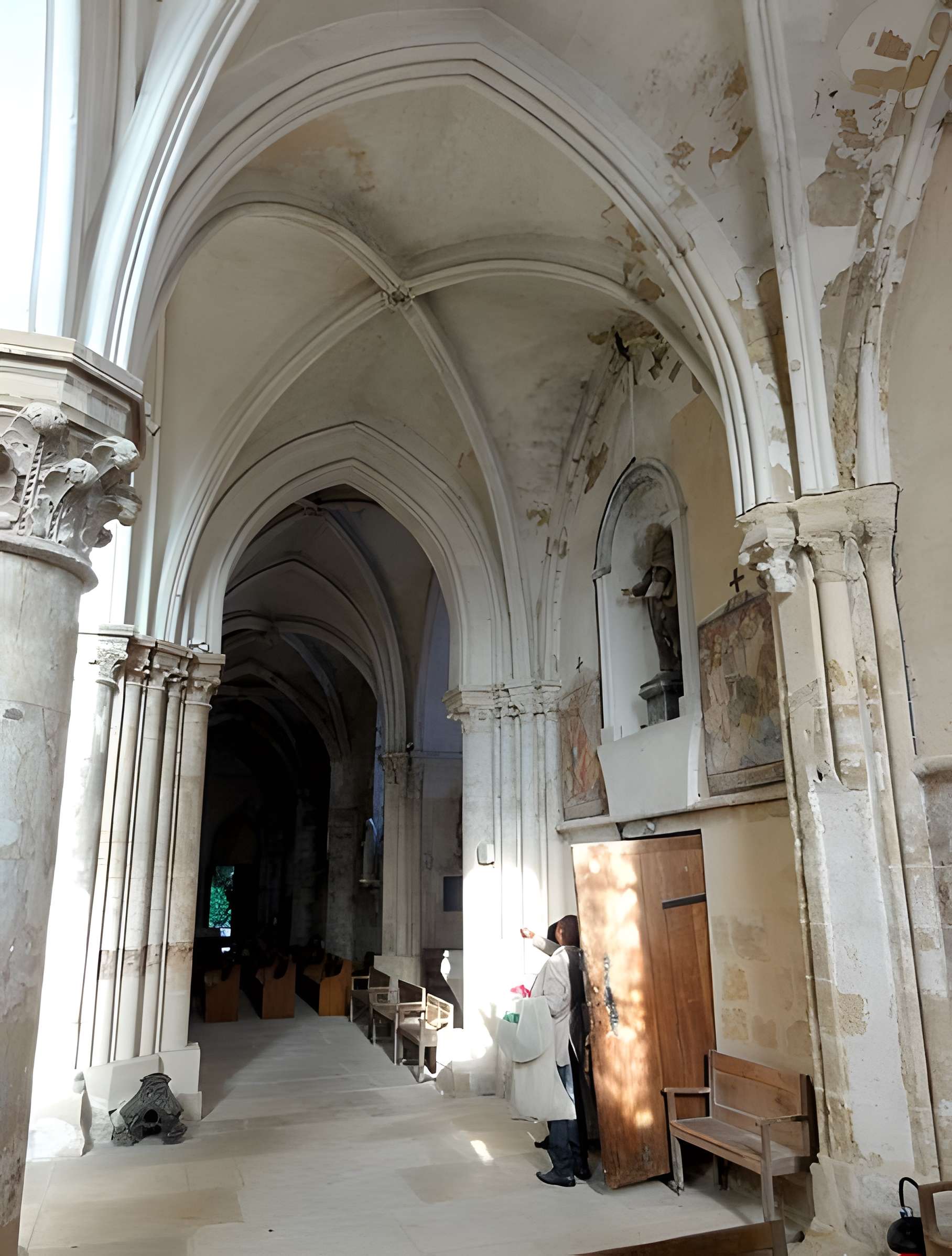 Église de la Nativité de la Sainte-Vierge de Jouy-le-Moutier