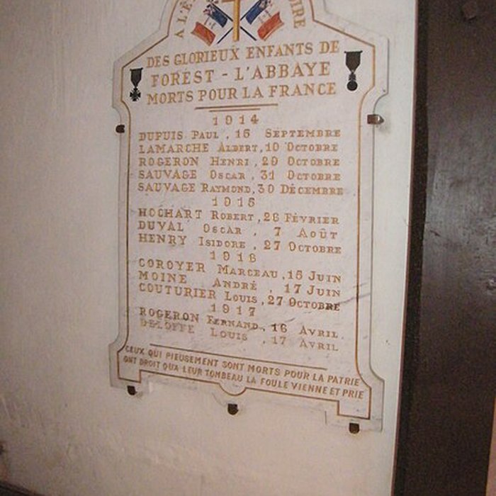 Photo de Église de la Nativité-de-la-Vierge de Forest-lAbbaye