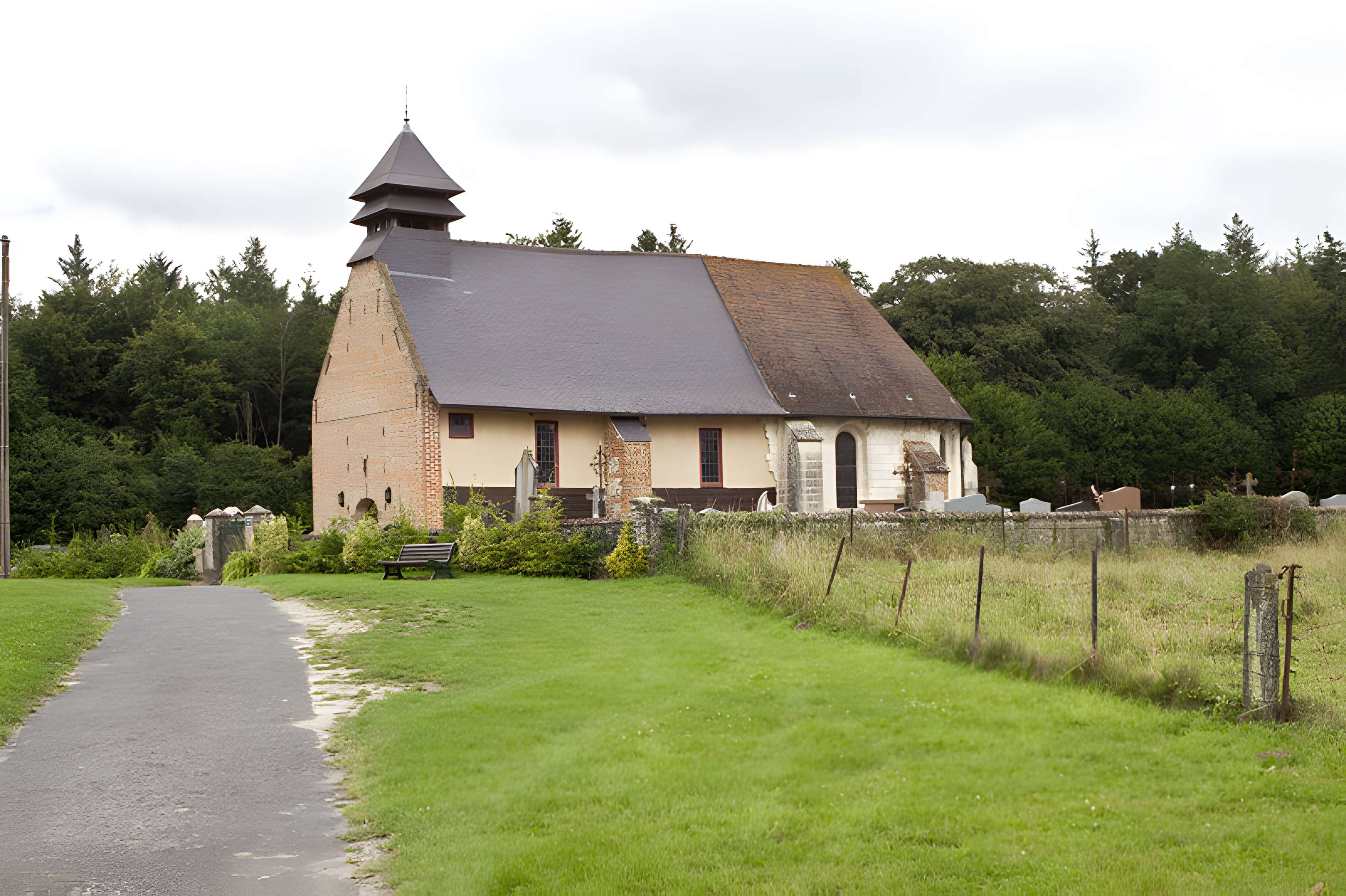 Église de la Nativité-de-la-Vierge de Forest-l'Abbaye