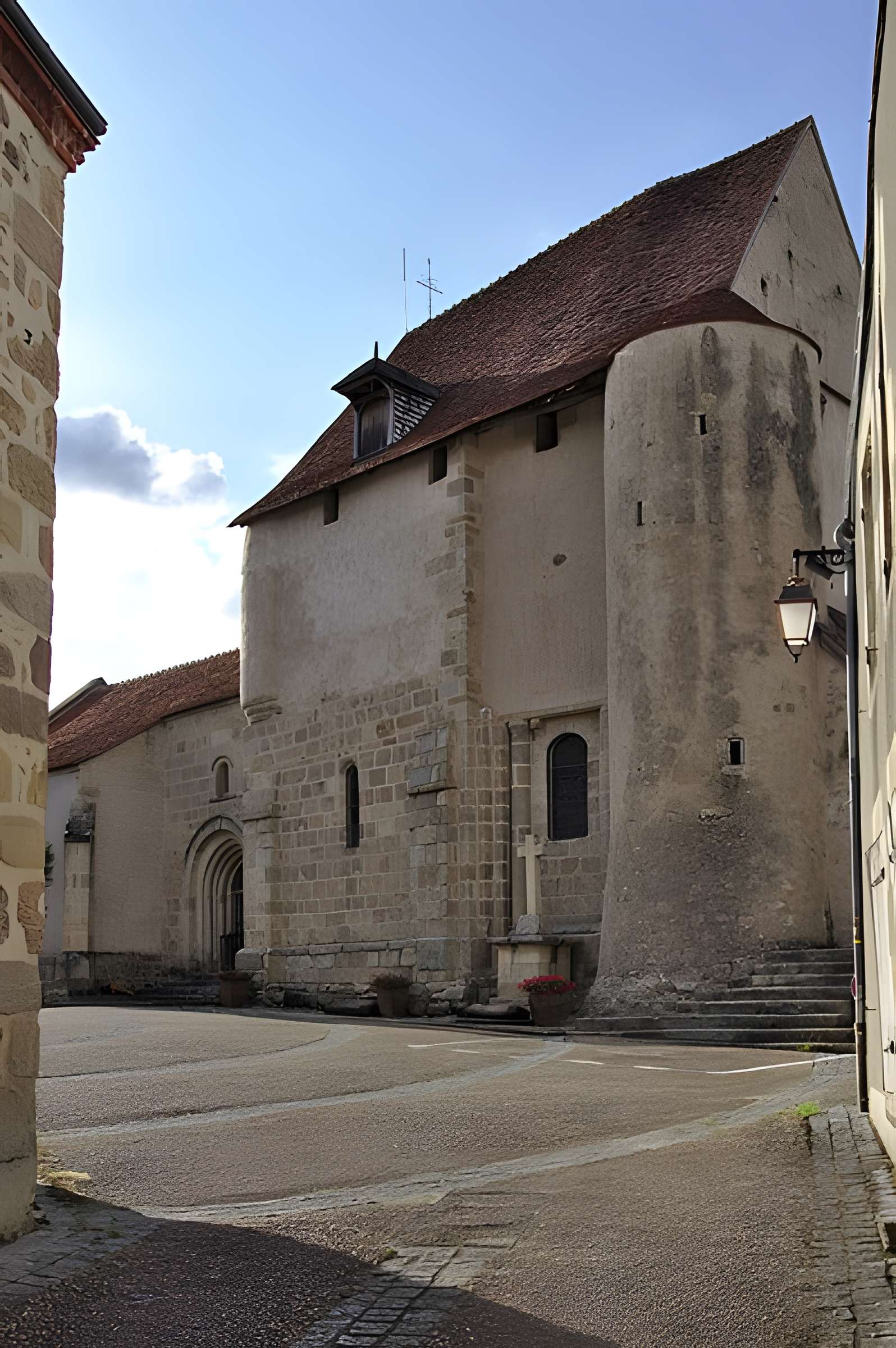 Église de la Nativité-de-la-Vierge de Glénic