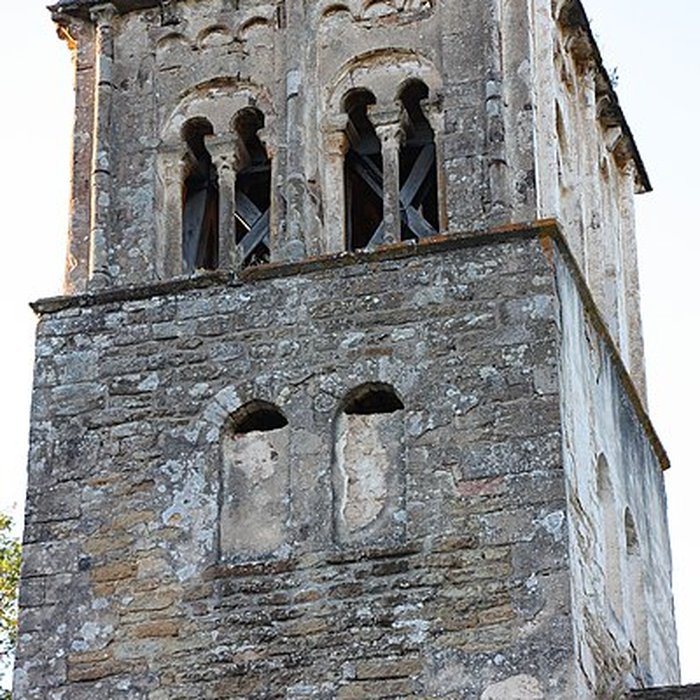 Photo de Église Saint-Donat de Saint-Point et tombeau de Lamartine