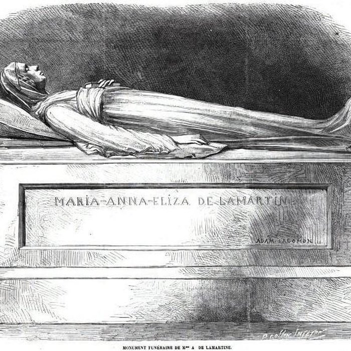 Photo de Église Saint-Donat de Saint-Point et tombeau de Lamartine