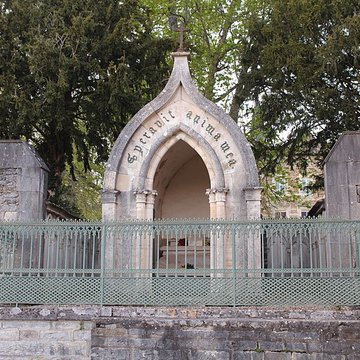 Église Saint-Donat de Saint-Point et tombeau de Lamartine