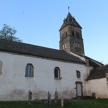 Église Saint-Donat de Saint-Point et tombeau de Lamartine