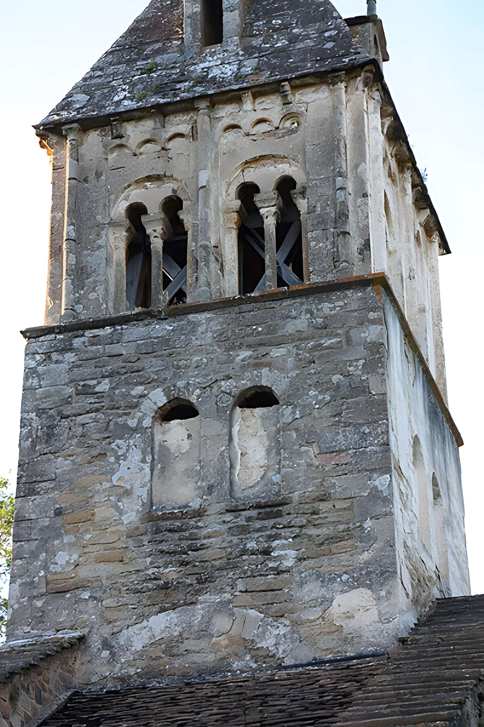 Église Saint-Donat de Saint-Point et tombeau de Lamartine