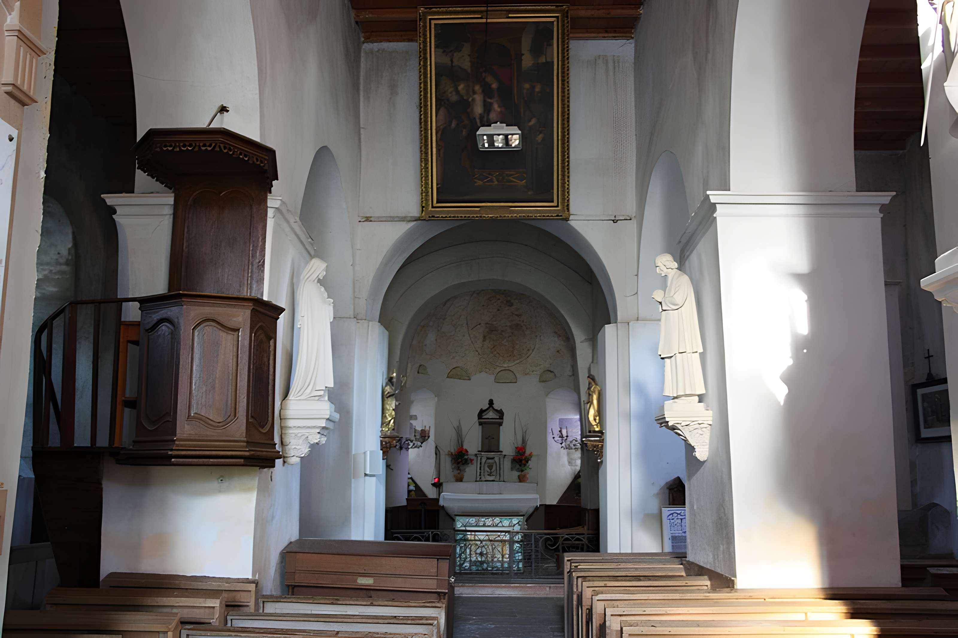 Église Saint-Donat de Saint-Point et tombeau de Lamartine