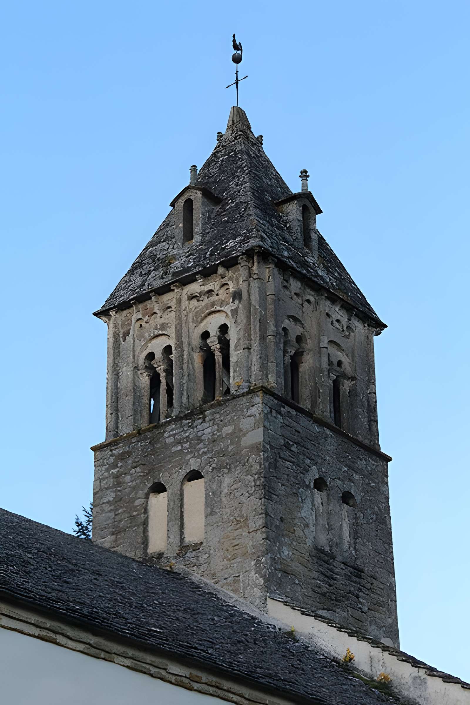 Église Saint-Donat de Saint-Point et tombeau de Lamartine