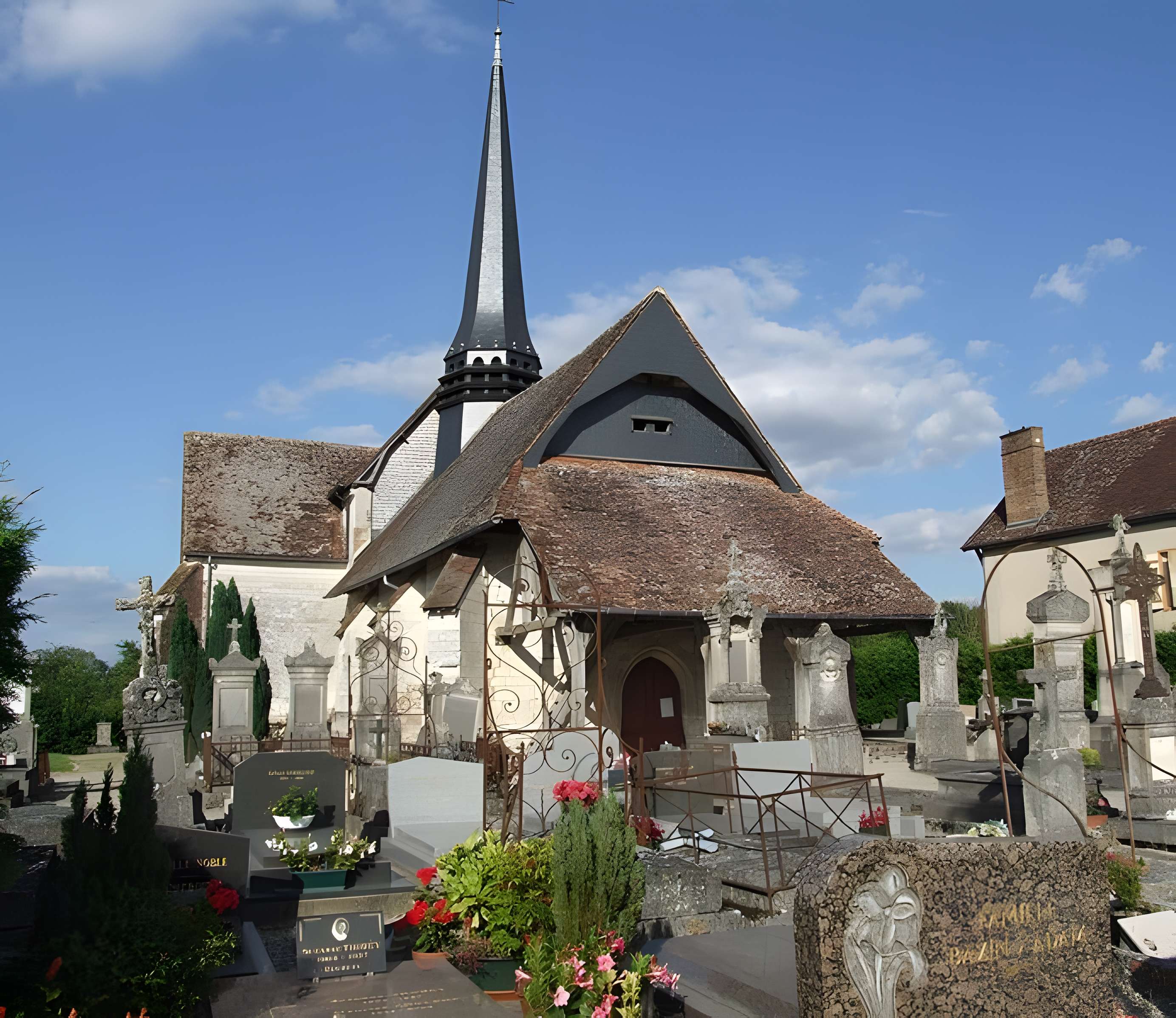Église de la Nativité-de-la-Vierge de Villy-le-Maréchal 
