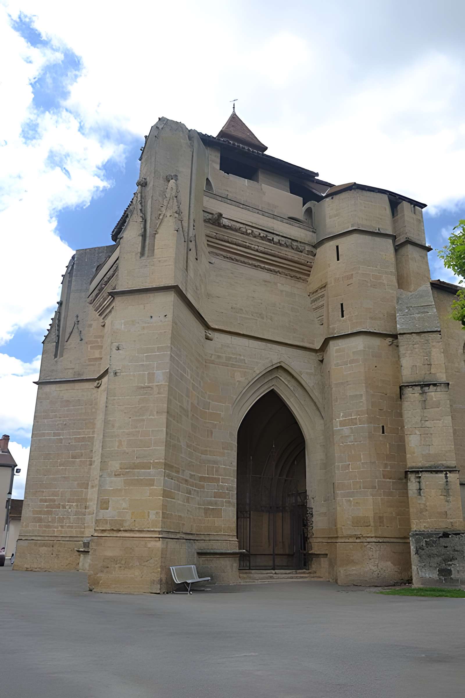 Église de la Nativité-de-Notre-Dame de Beaumarchés