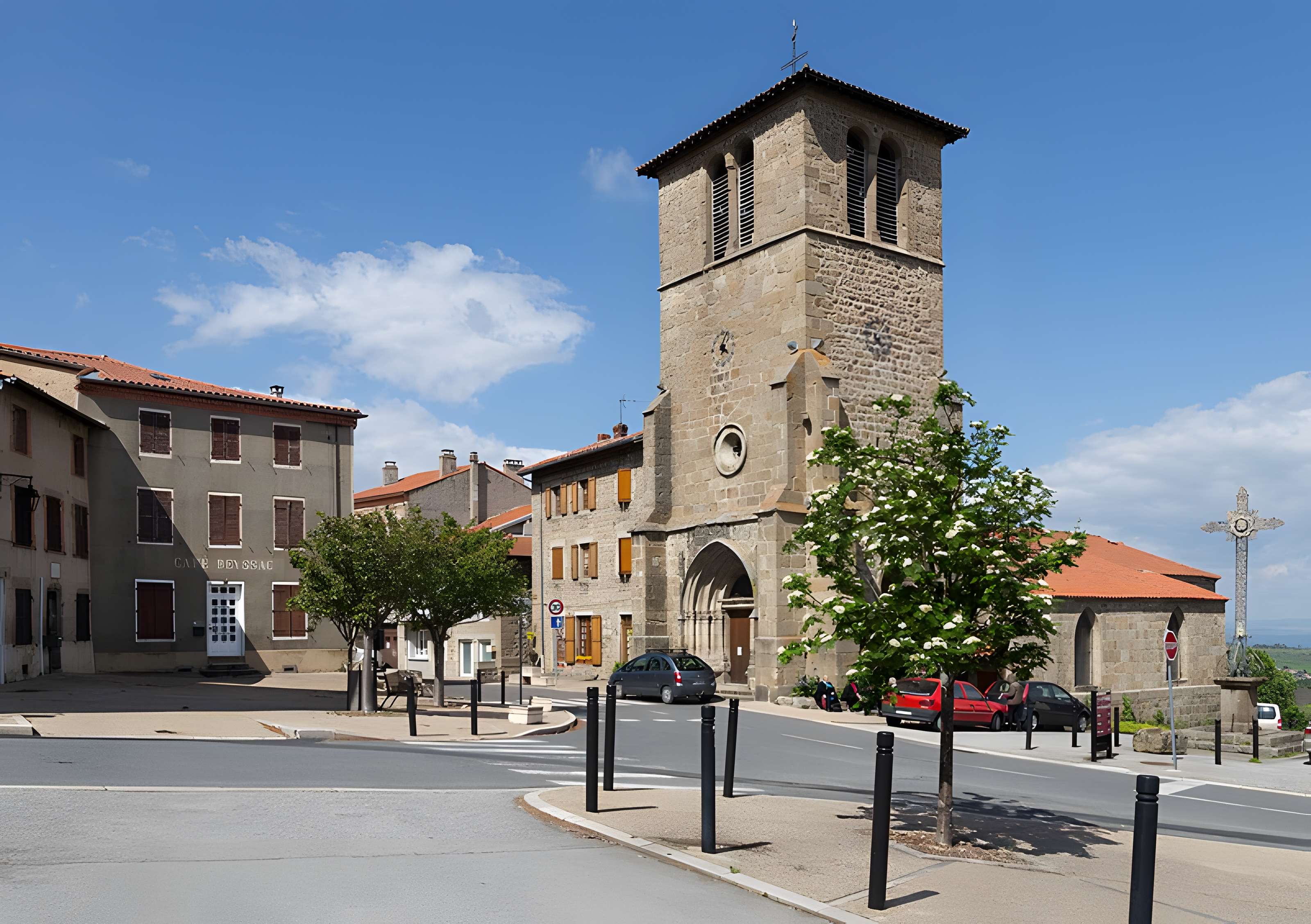 Église de la Nativité-de-Saint-Jean-Baptiste de Saint-Jean-Soleymieux