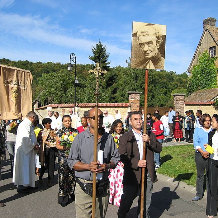 Photo de Église de la Sainte-Trinité de Pinterville