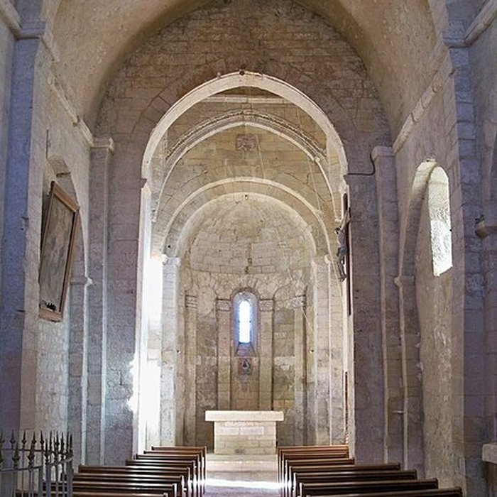 Photo de Église de la Sainte-Trinité de Saint-Trinit