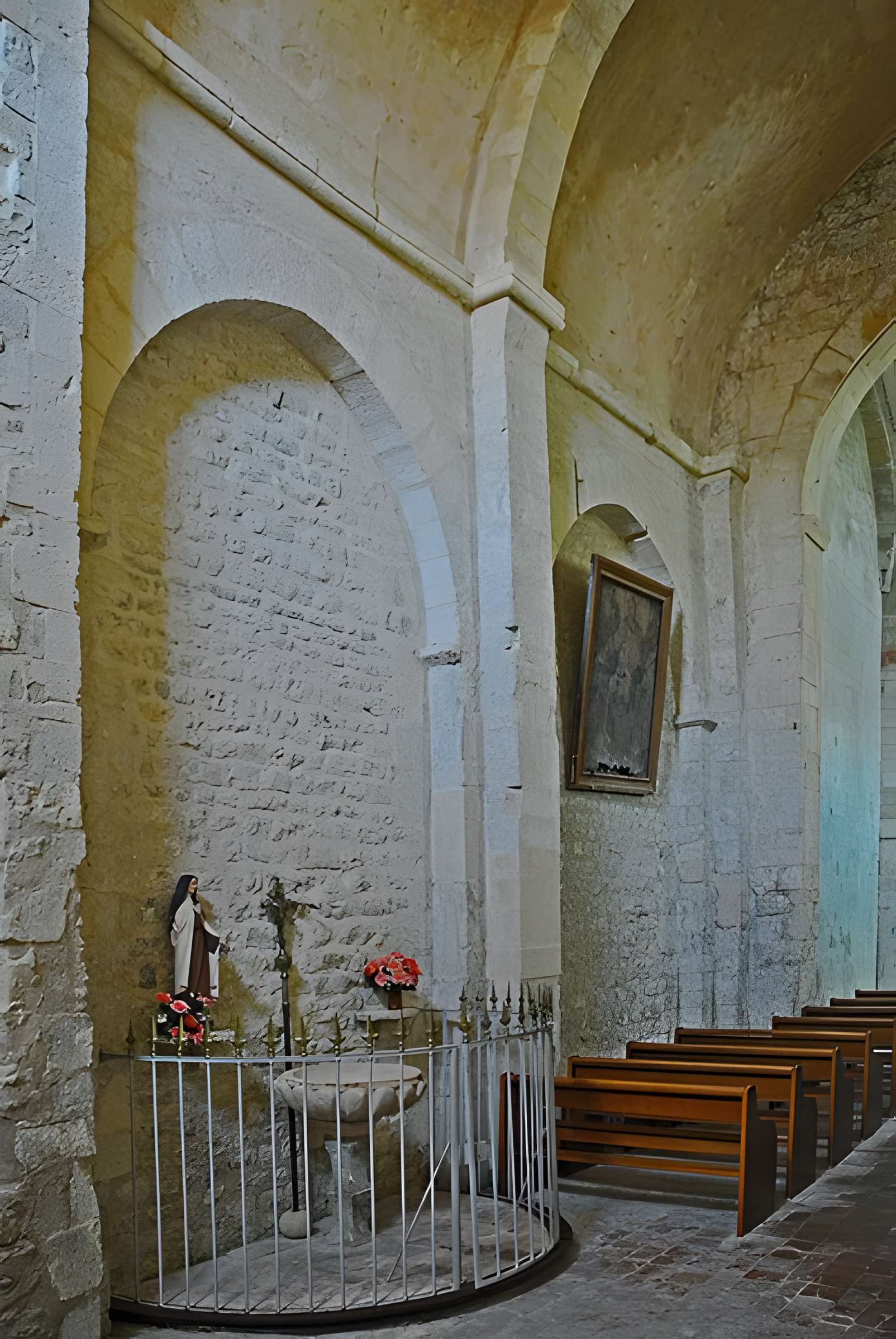 Église de la Sainte-Trinité de Saint-Trinit