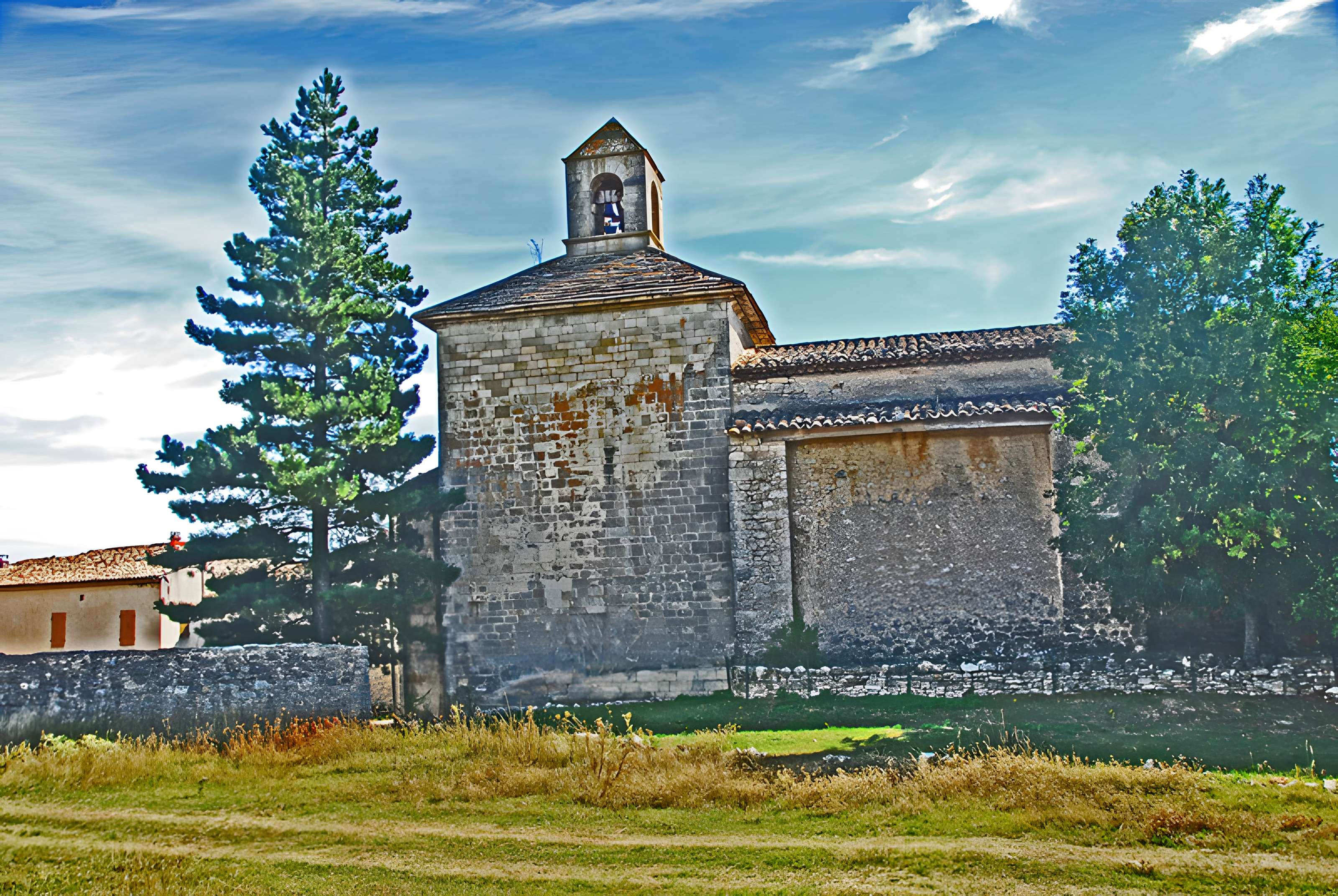Église de la Sainte-Trinité de Saint-Trinit