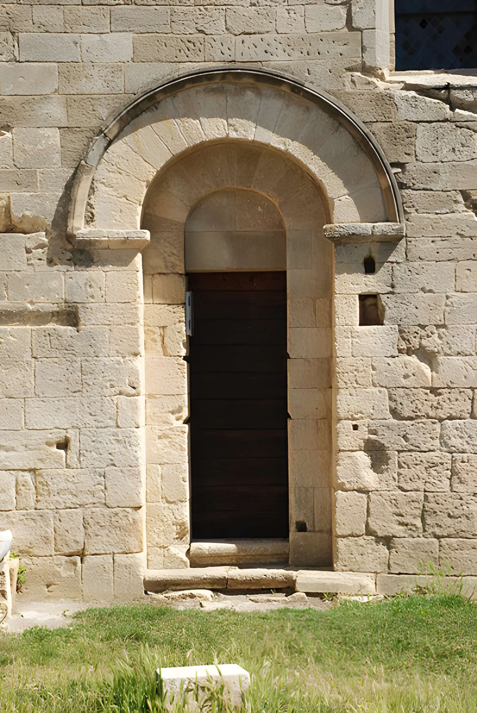 Église de la Sainte-Trinité de Saint-Trinit