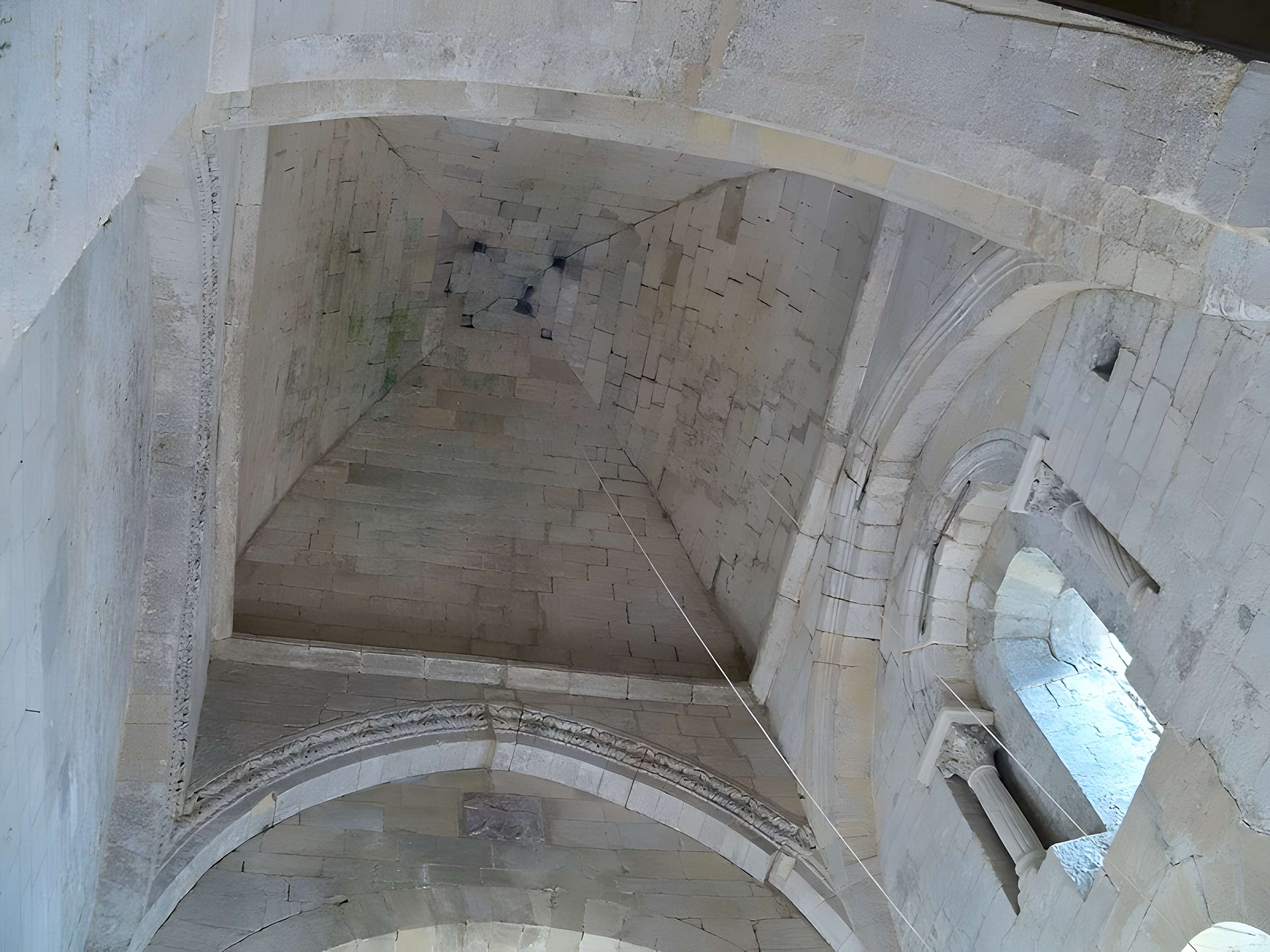 Église de la Sainte-Trinité de Saint-Trinit