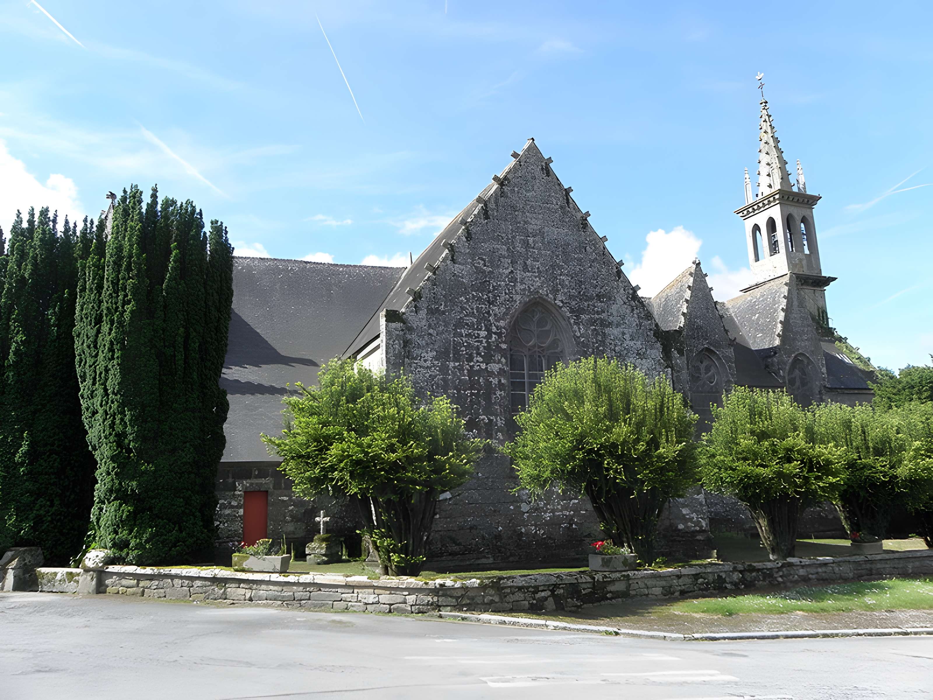 Église de la Trinité de Langonnet