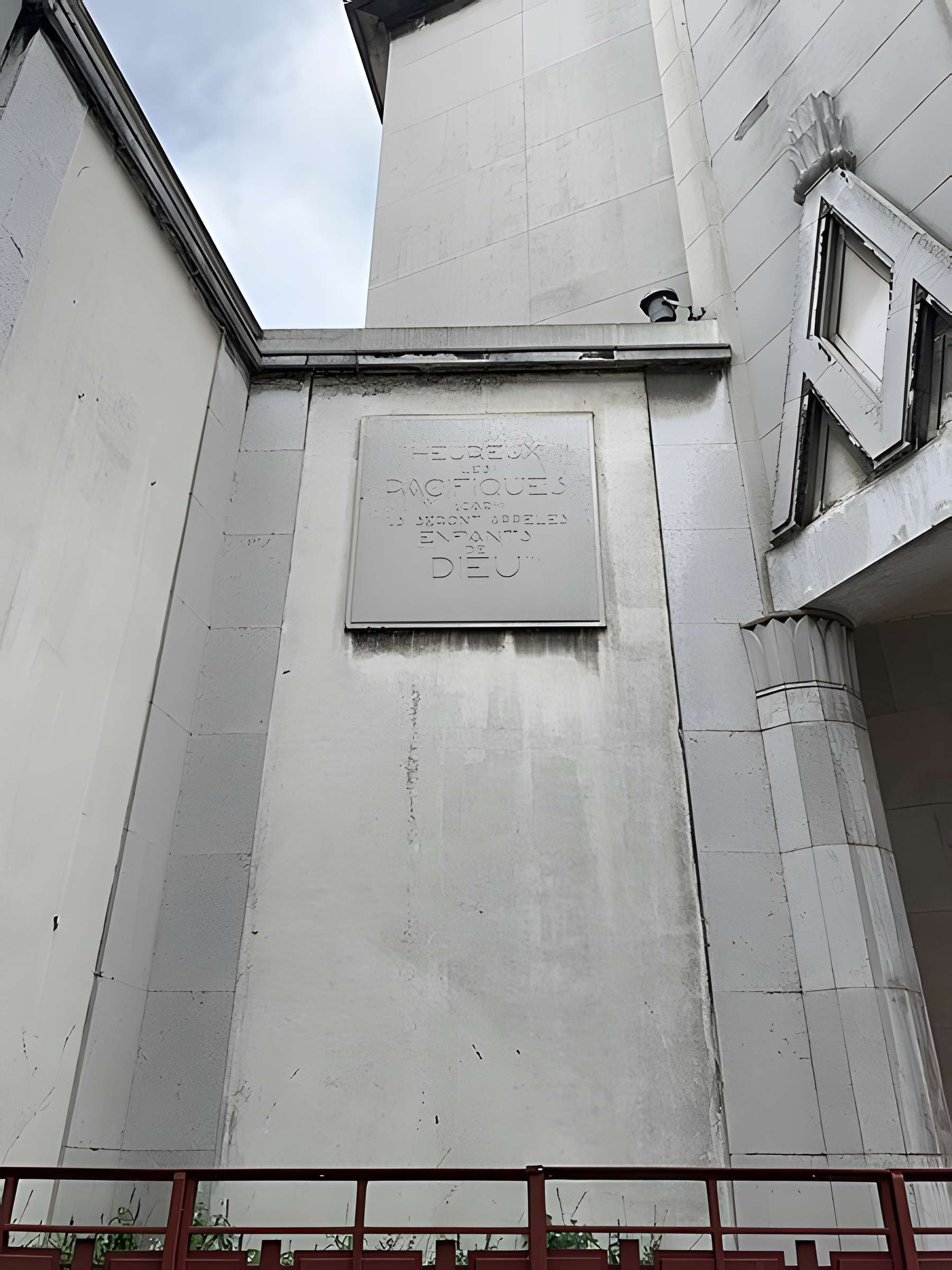 Église Sainte-Agnès de Maisons-Alfort
