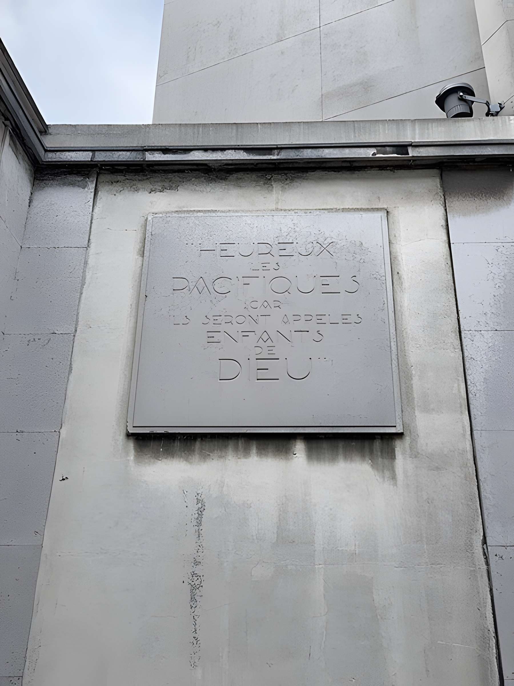 Église Sainte-Agnès de Maisons-Alfort