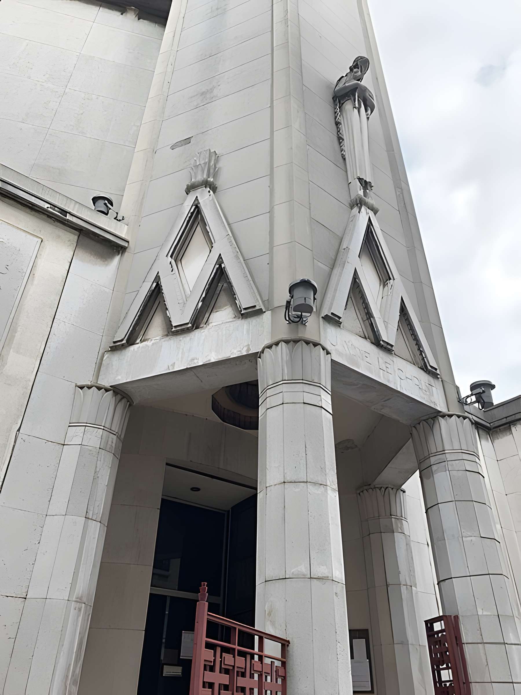 Église Sainte-Agnès de Maisons-Alfort