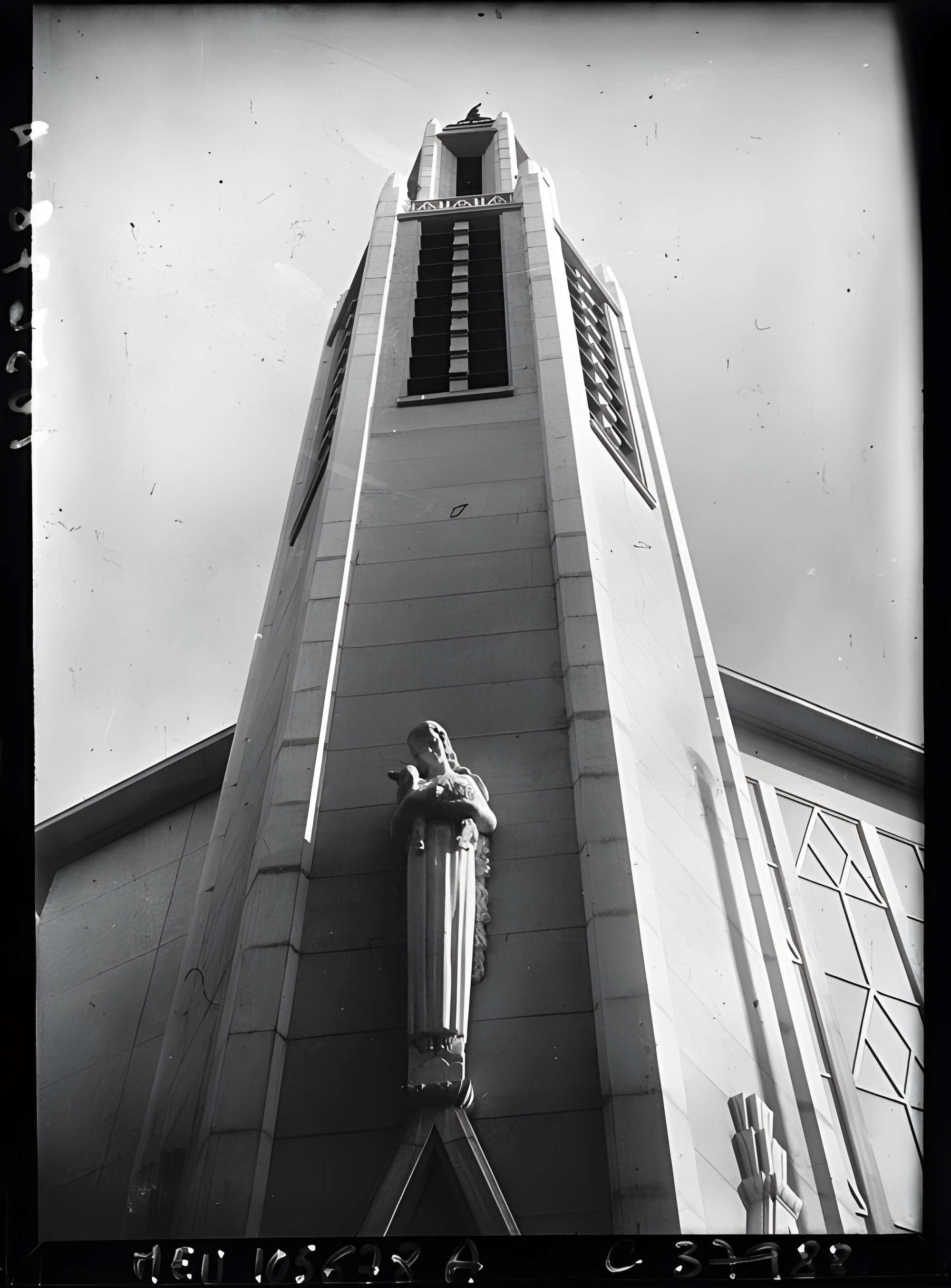 Église Sainte-Agnès de Maisons-Alfort