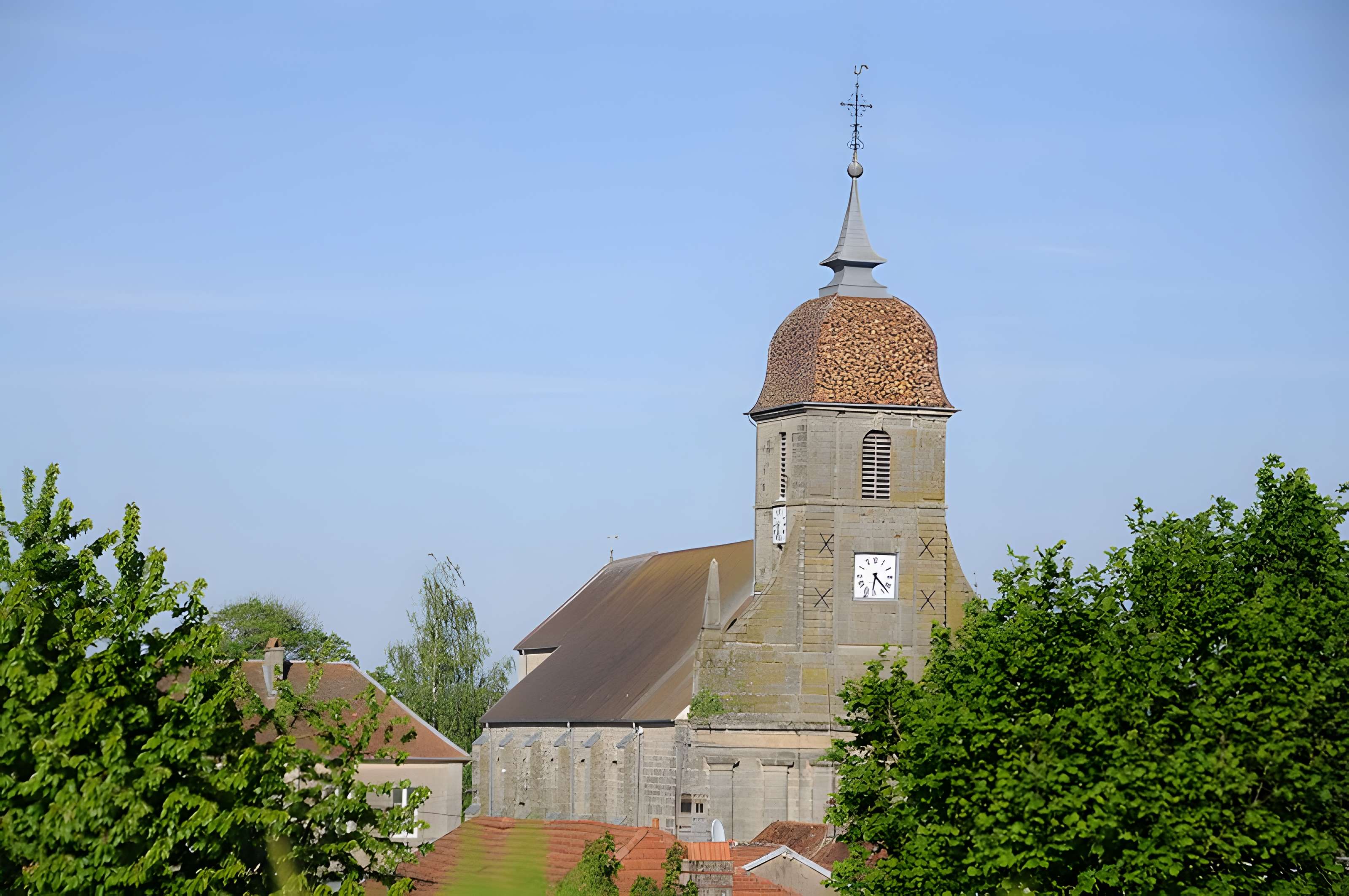 Église de l'Assomption de Cemboing