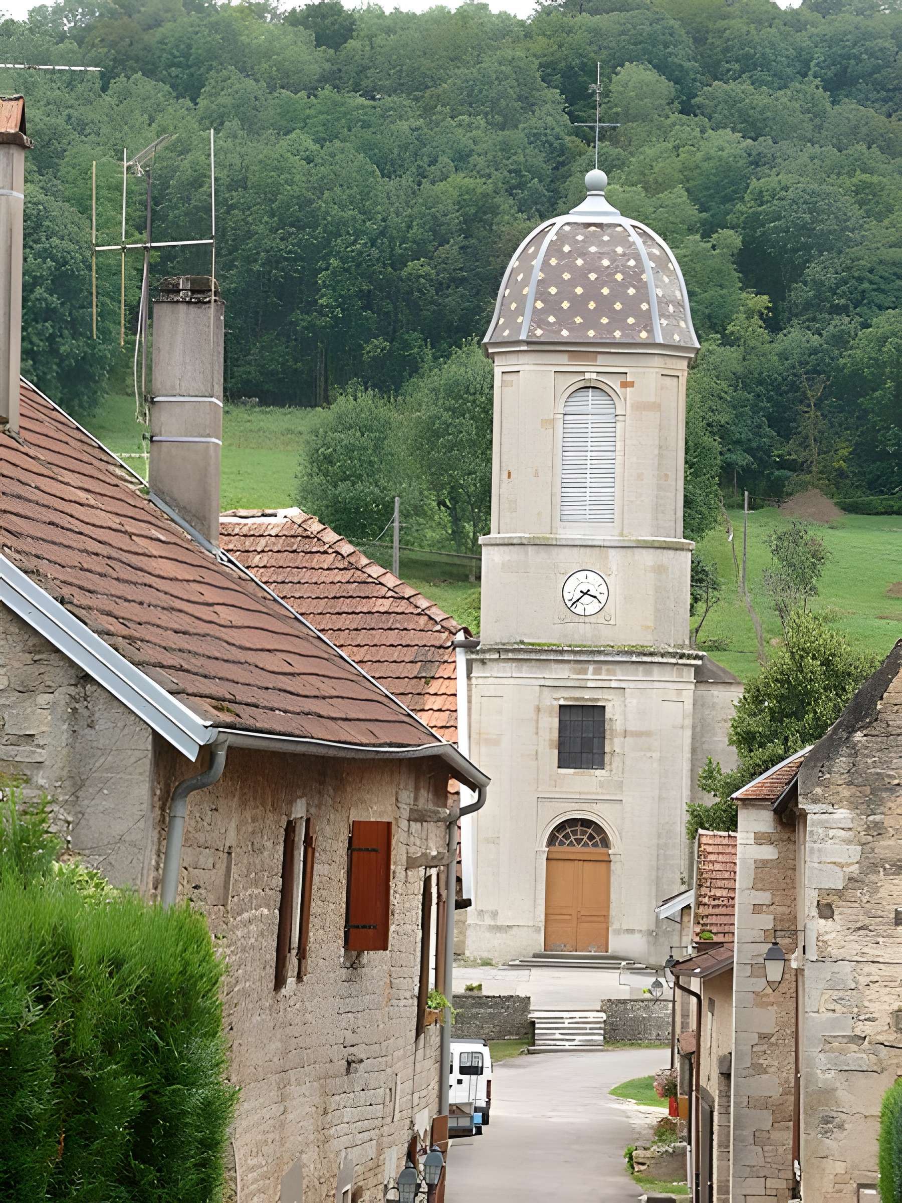 Église de l'Assomption de Chariez