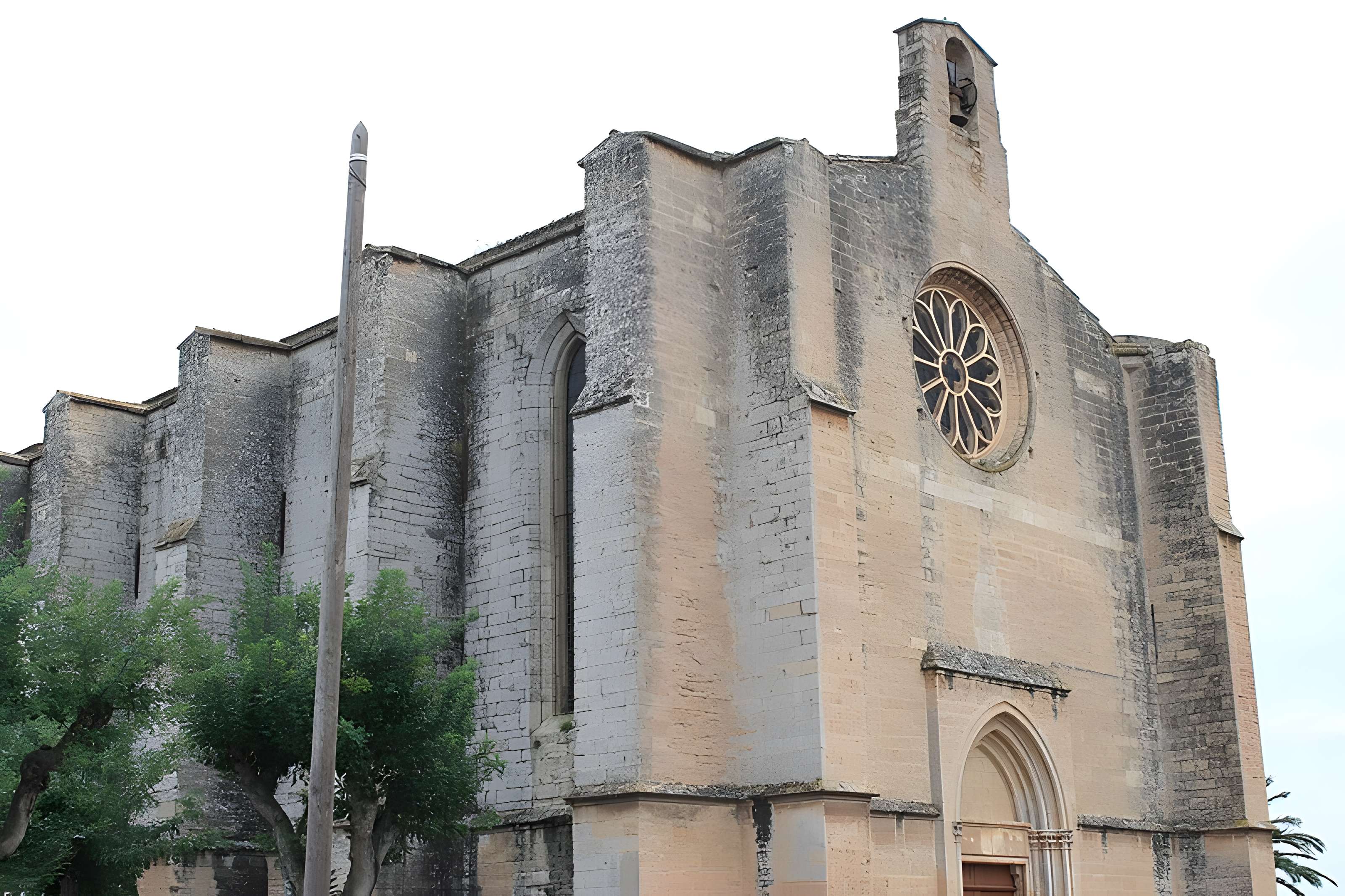 Église Sainte-Cécile de Loupian