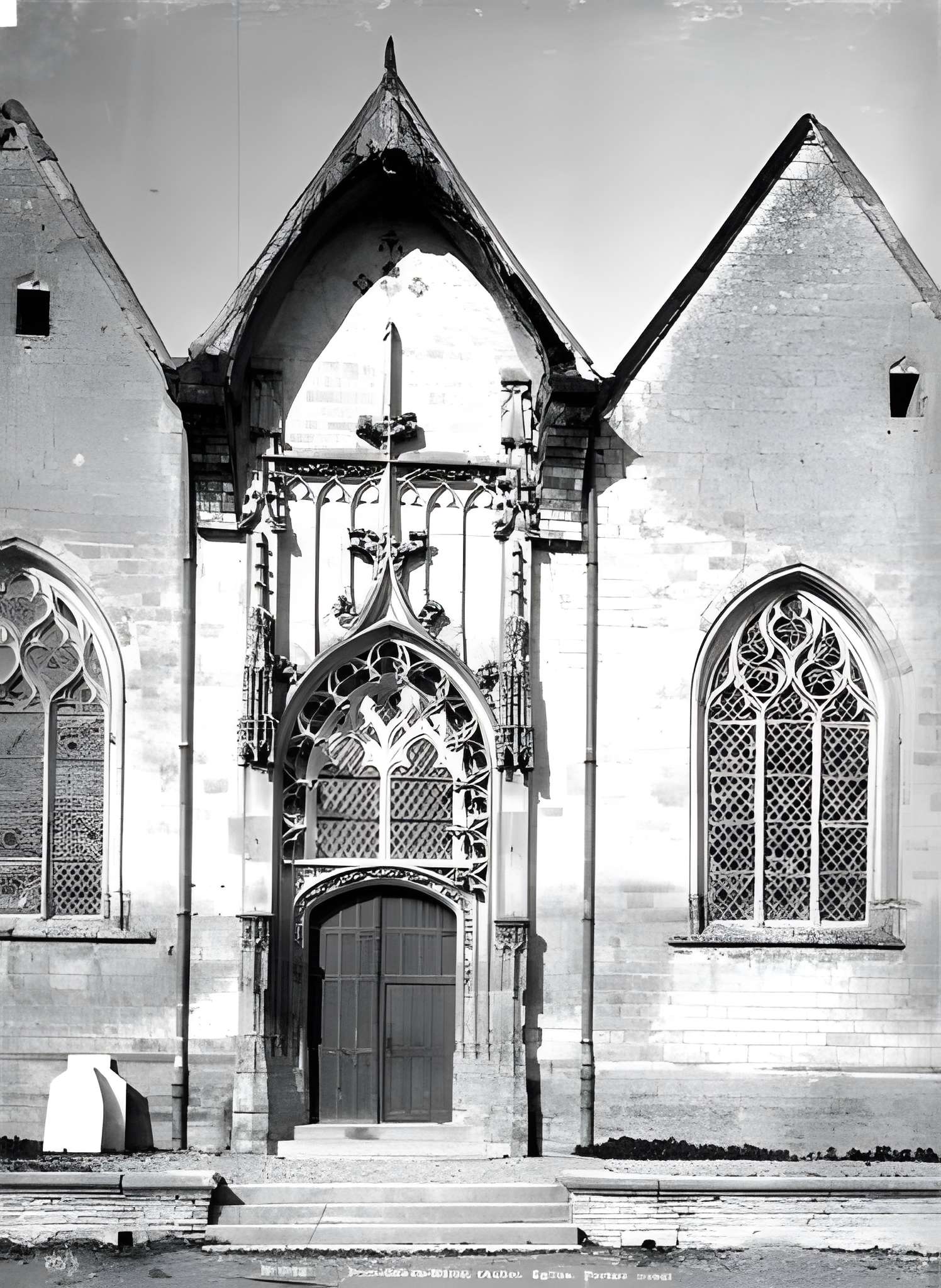 Église de l'Assomption-de-la-Vierge de Pont-Sainte-Marie